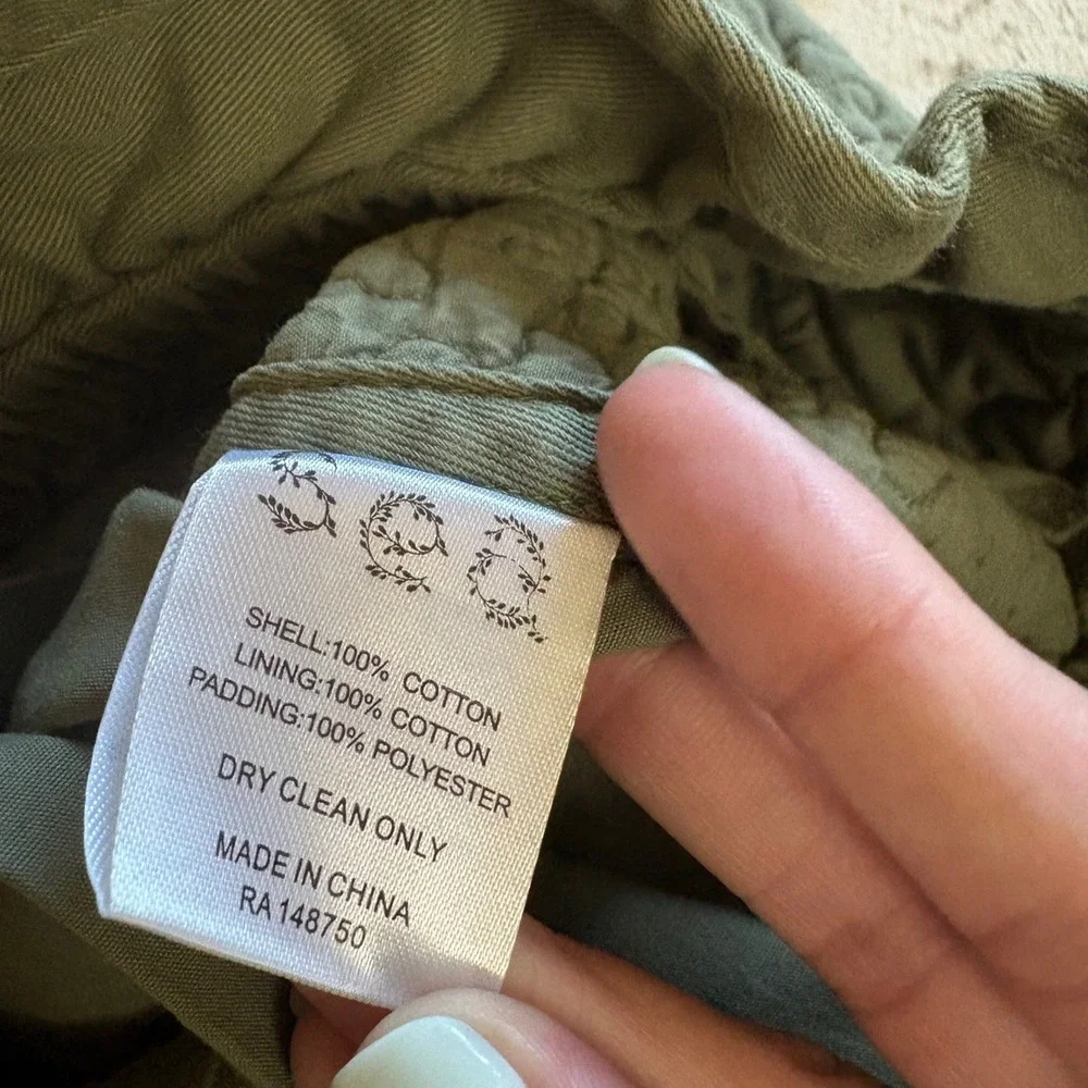 SEA NEW YORK Stan Sand washed‎ Quilt Shorts in a cactus green Size 6
